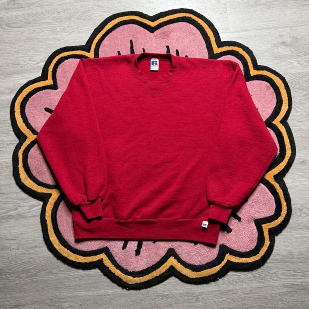 Vintage 90’s Russell Athletic Pullover Crewneck Sweatshirt Size Large Red USA